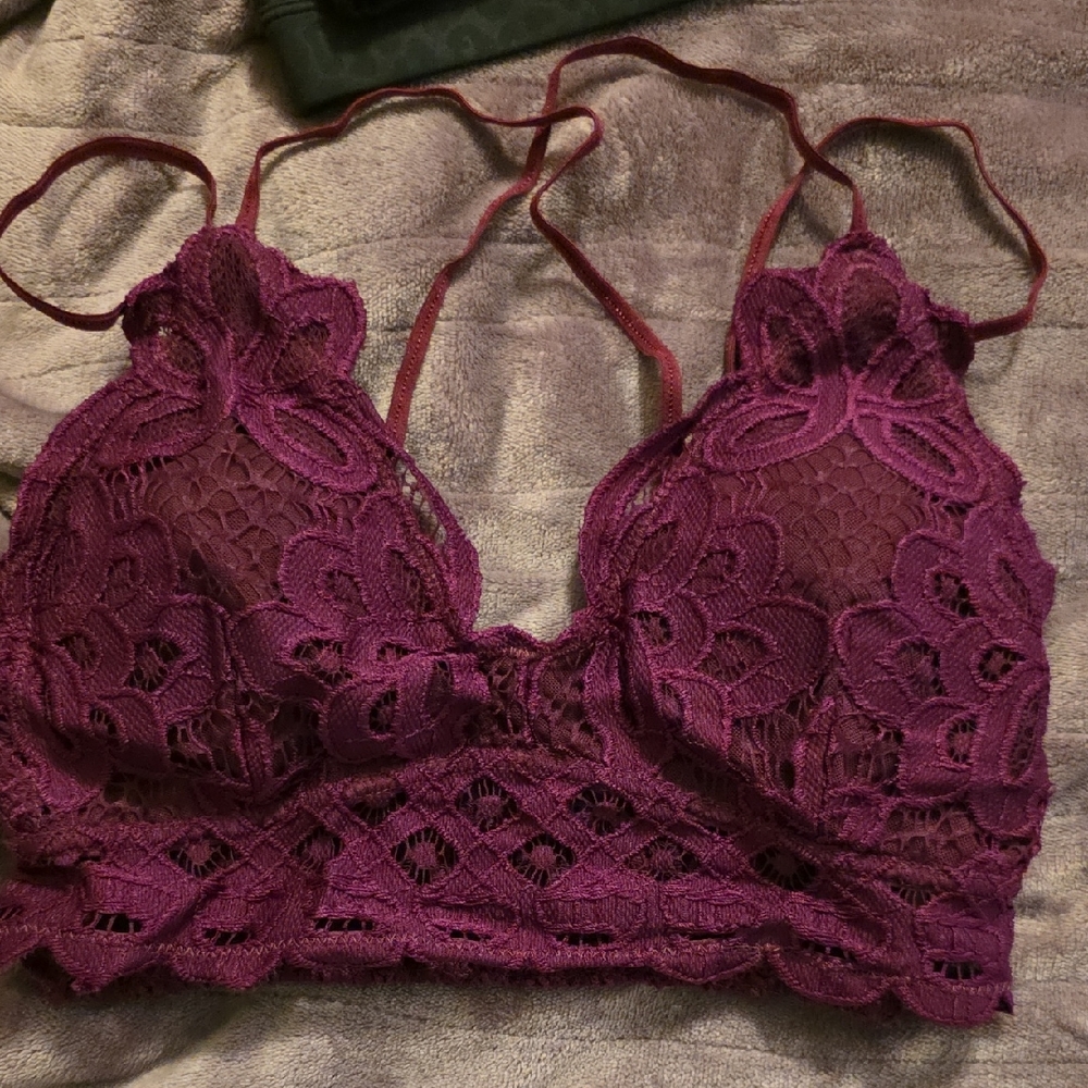 Anemone Lace Bralette in Rich Purple